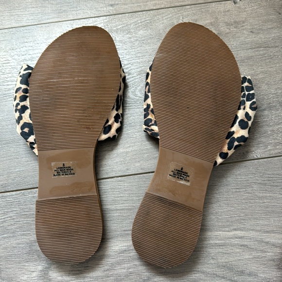 Adorable animal print shoes - Picture 3 of 3